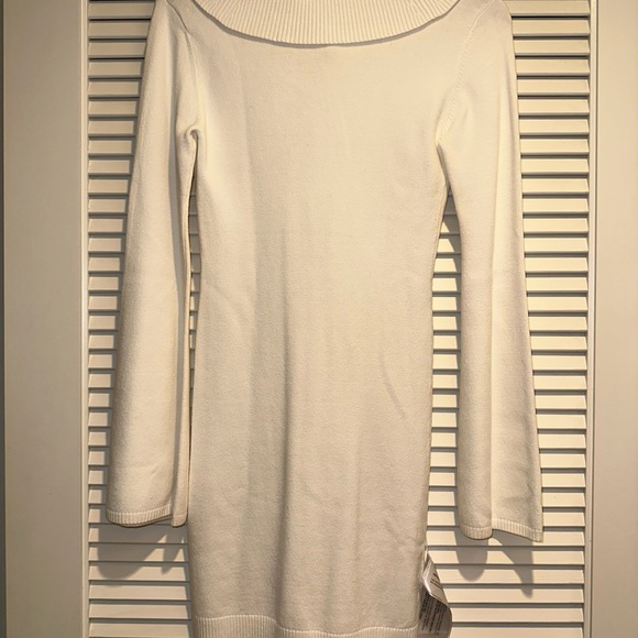 BCBG MaxAzria Laylah dress, White Gardenia Color, Size S - Small, New with tags - Picture 4 of 8